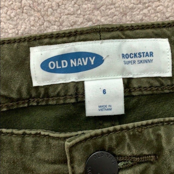 ✨2 for $30✨ - Picture 2 of 2